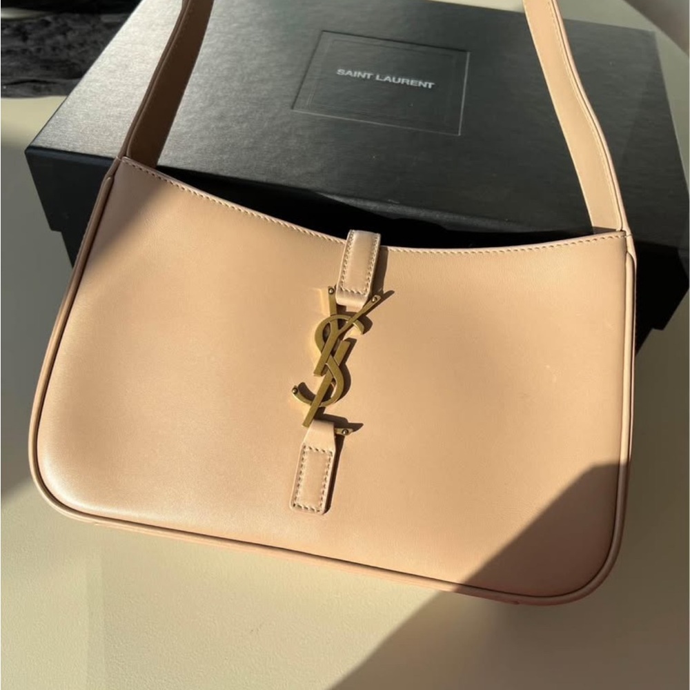 Saint Laurent Light Pink Shoulder Bag